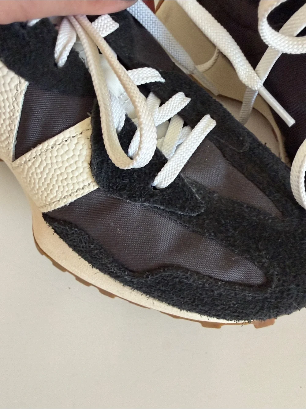 New Balance 327 Sneaker